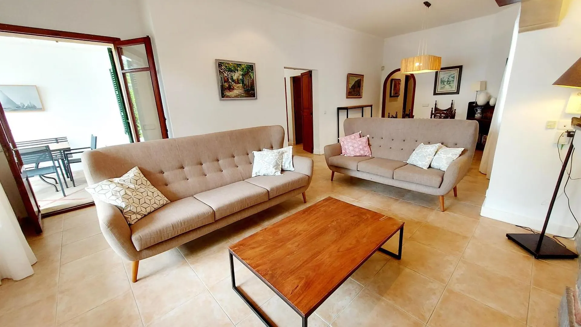 Casa Faro: Beachfront Ground Floor Retreat with Sea Views Pollenca Apartment
